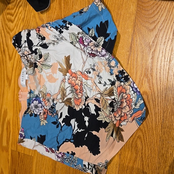 Guess asymmetrical floral skort - Picture 1 of 7